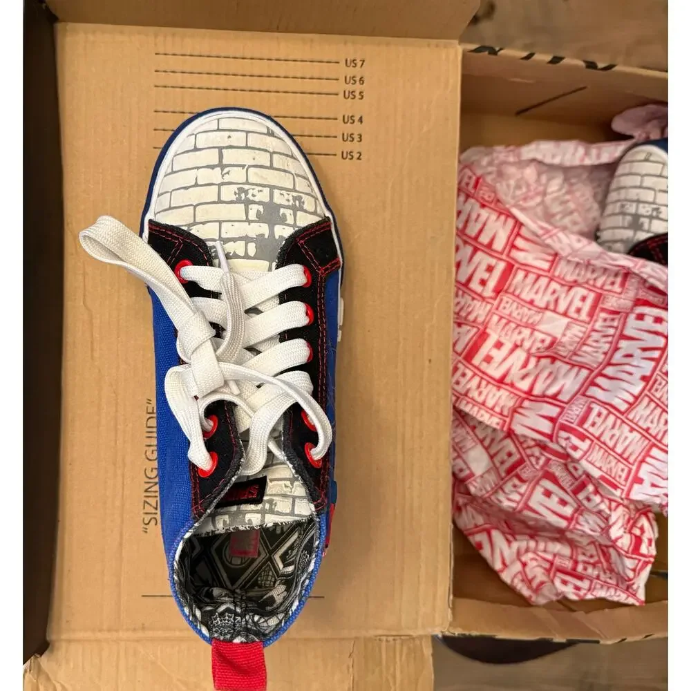 Ground Up Marvel Spider-Man High Top Sneakers sz 4